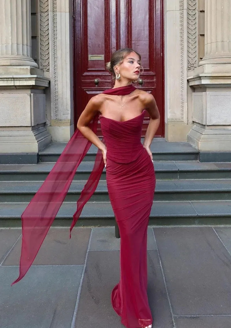 Lucia - Elegante vestido Burdeos