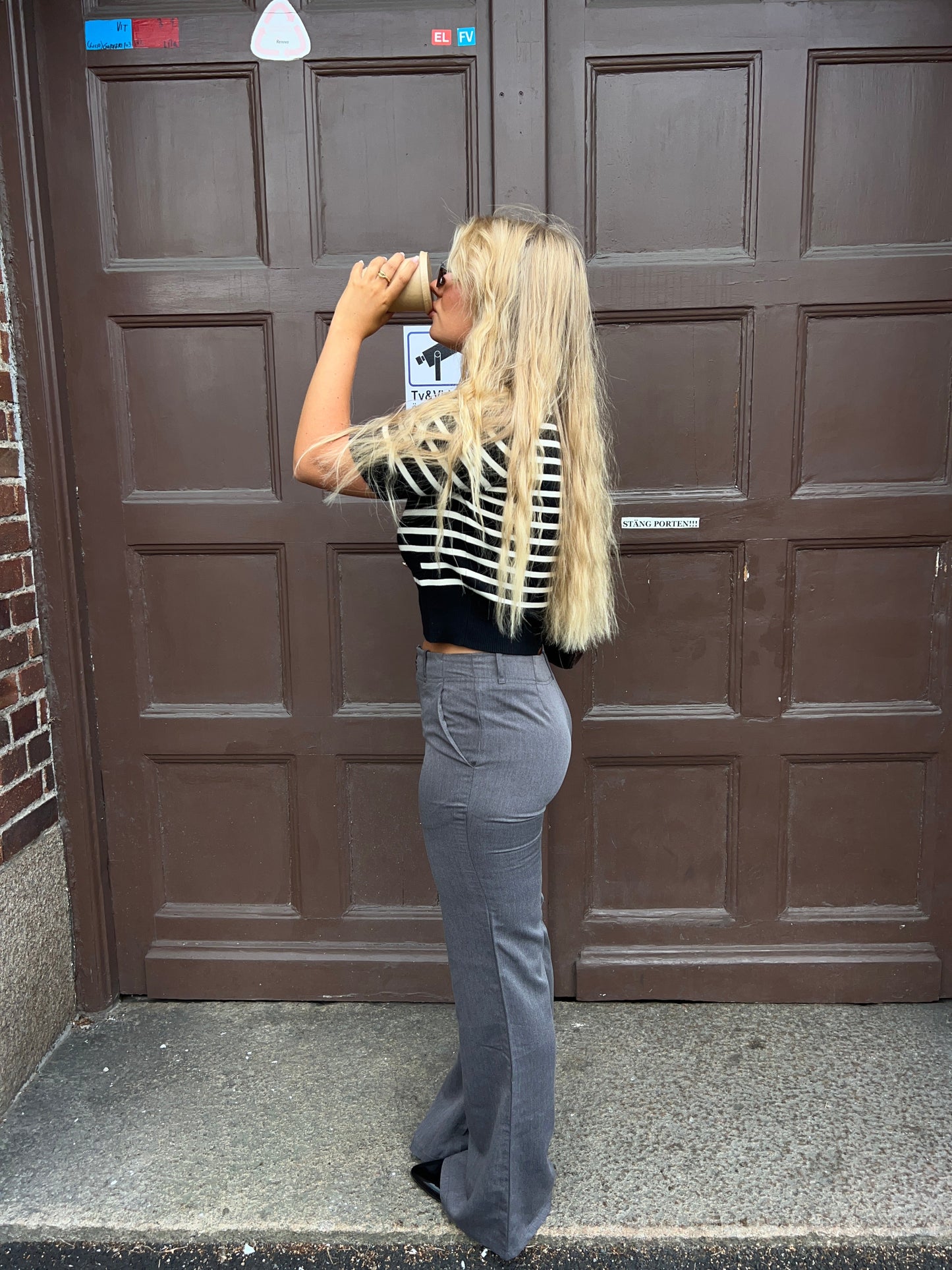 Lucy low waisted suit pants - Grey