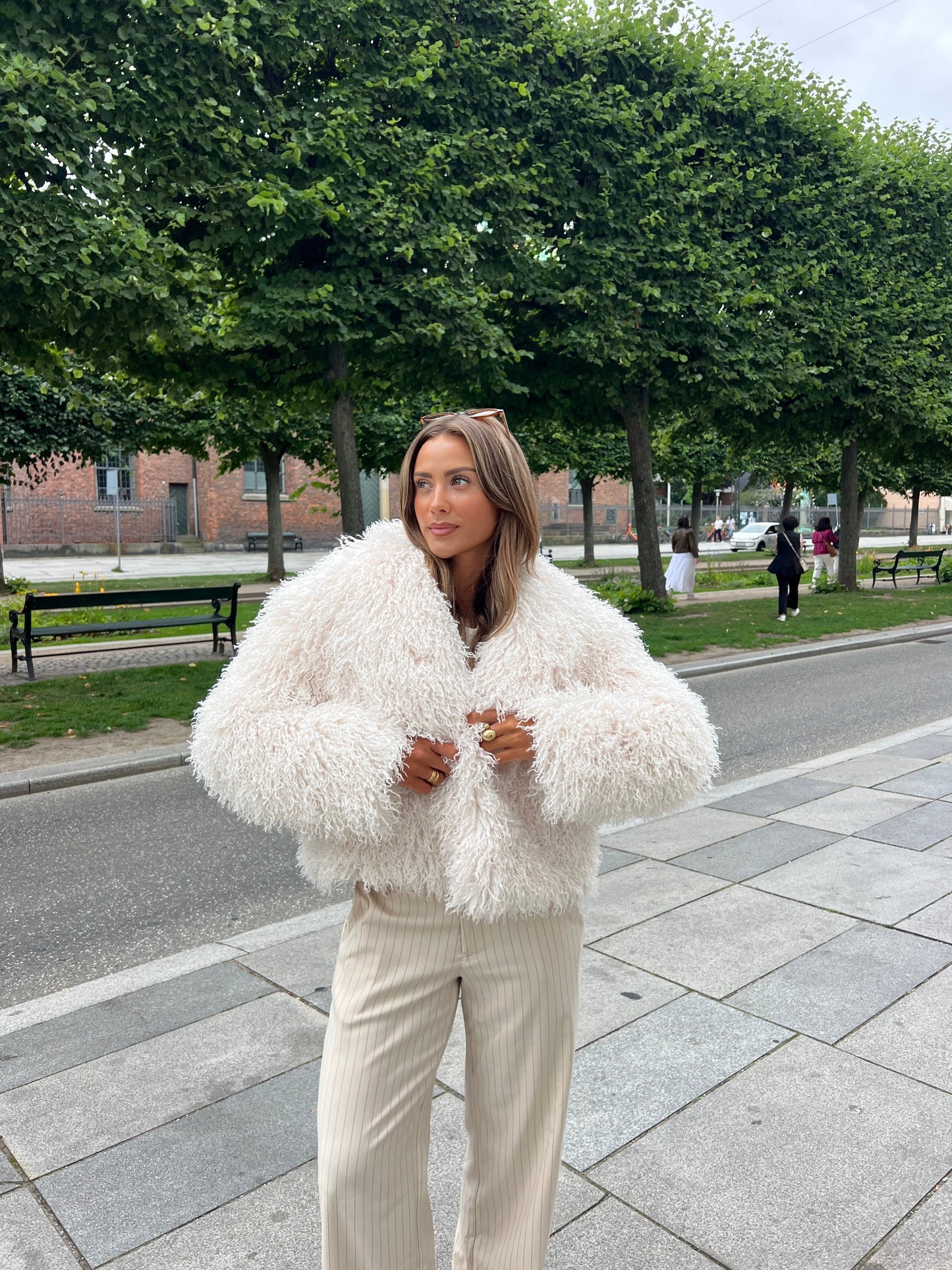Mina fur jacket - Sand colored